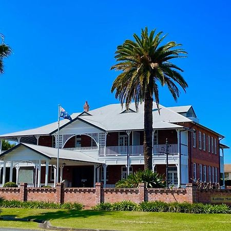 Ballina Manor Boutique Hotel Bagian luar foto