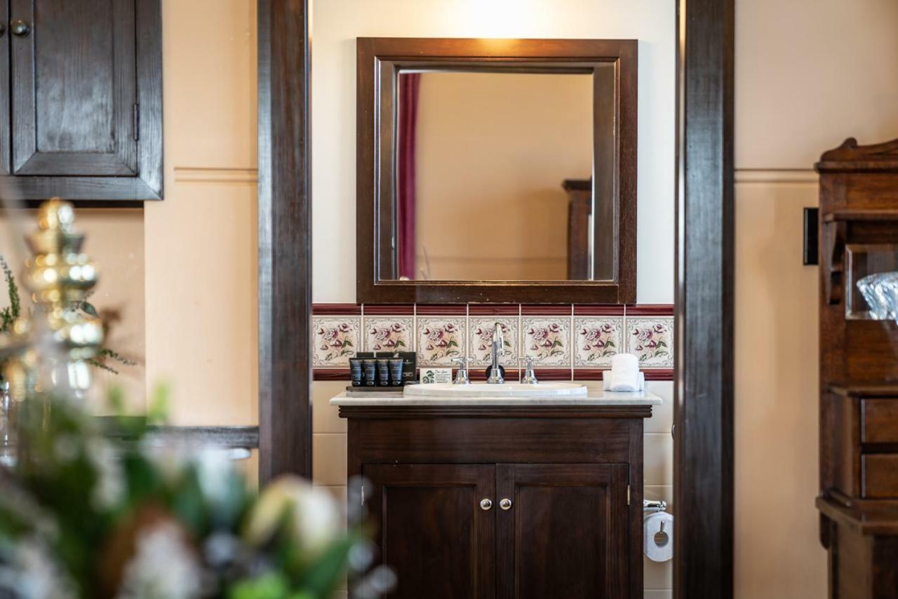 Ballina Manor Boutique Hotel Bagian luar foto
